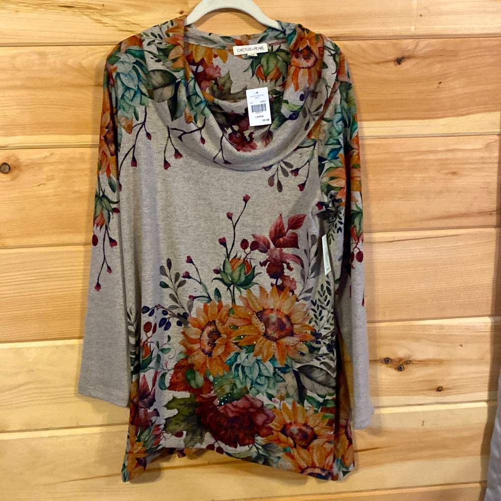 Cactus & Pearl (Cracker Barrel)large cowl neck sweater $23 NWT